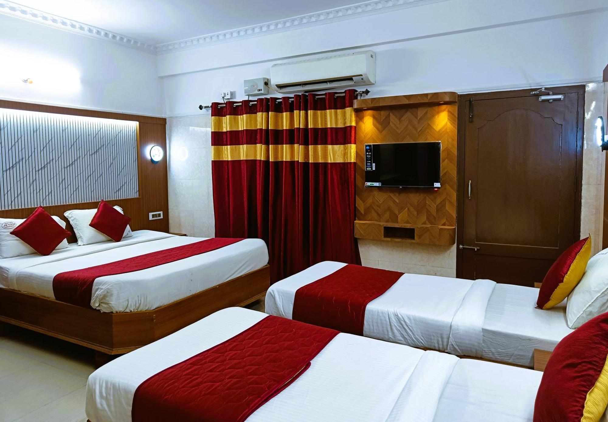 Hotel Jeyam Kanyakumari Exteriör bild